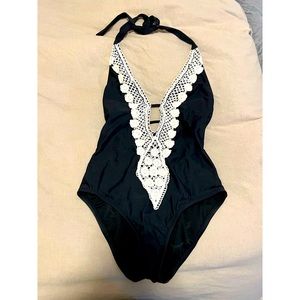 NEW Lace Trimmed One Piece Swimsuit ❤️‍🔥 Deep V, black 🔥 NWOT Target